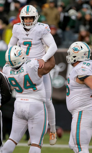 Sanders kicks 7 FGs, but Dolphins inept in red zone vs. Jets
